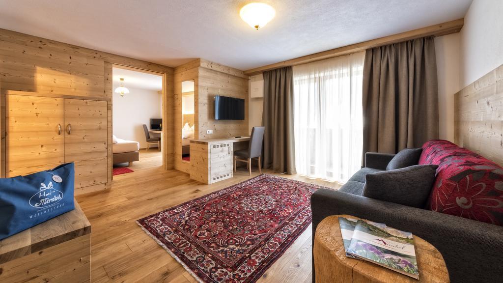 Hotel Mirabel San Vigilio Di Marebbe Ngoại thất bức ảnh