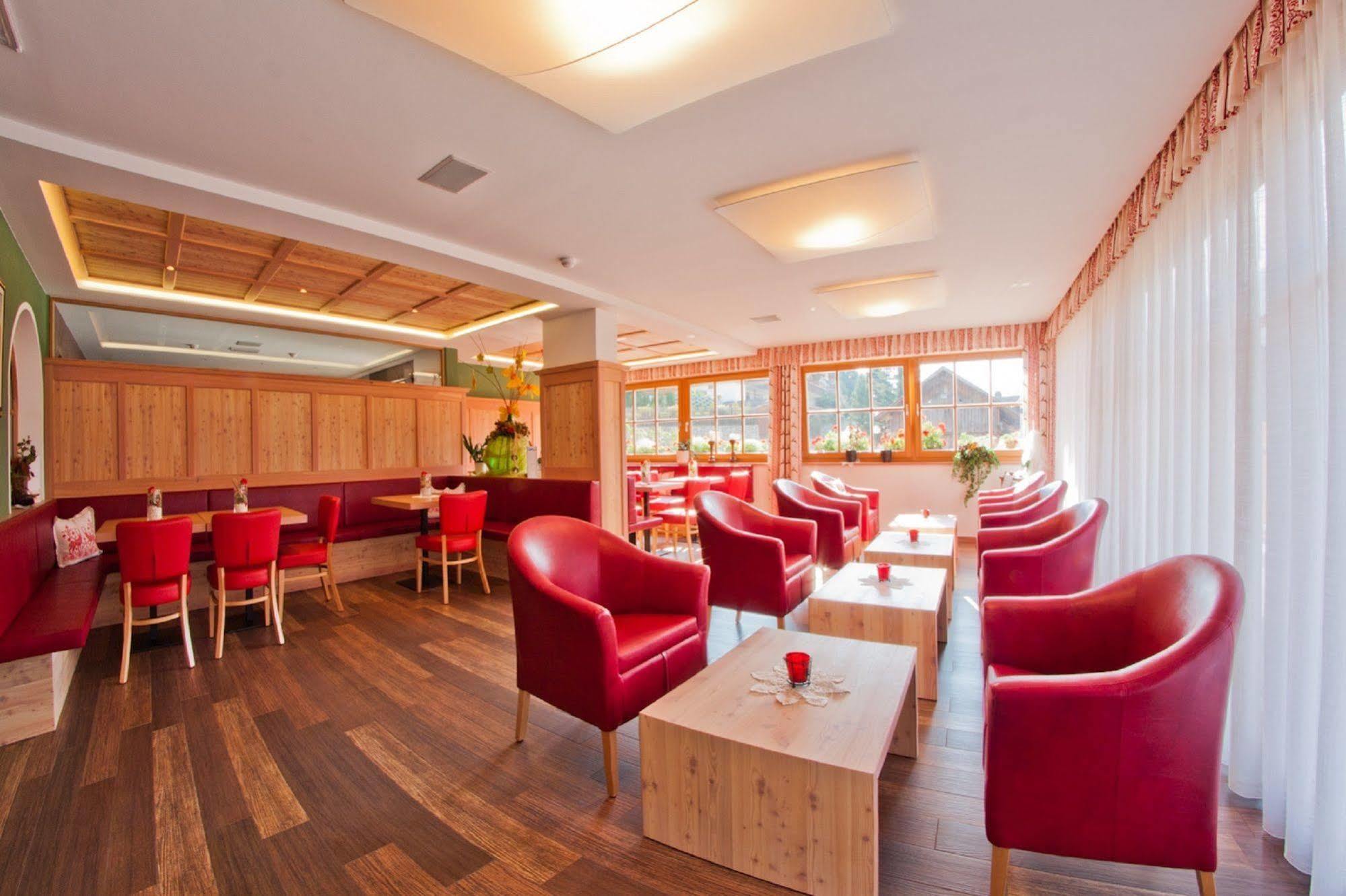 Hotel Mirabel San Vigilio Di Marebbe Ngoại thất bức ảnh